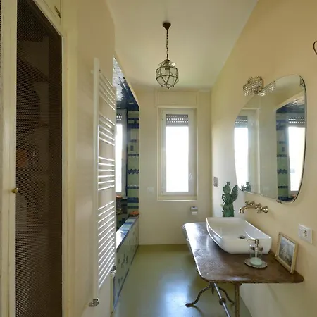 Casa Mia Stanza In Condiviso מילאנו